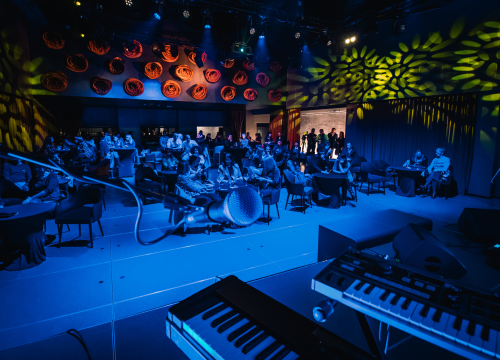 Fotografija 10 - Natali Dizdar u ‘Arsenu’ u suzama otpjevala Arsenovu Zamijenit ću te gorim i proslavila 20 godina karijere