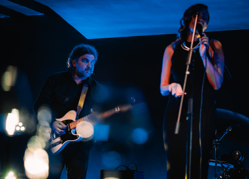 Fotografija 16 - Natali Dizdar u ‘Arsenu’ u suzama otpjevala Arsenovu Zamijenit ću te gorim i proslavila 20 godina karijere