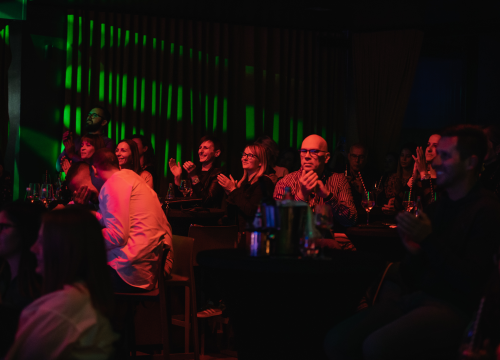 Fotografija 29 - Natali Dizdar u ‘Arsenu’ u suzama otpjevala Arsenovu Zamijenit ću te gorim i proslavila 20 godina karijere