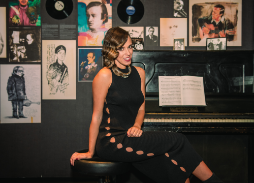 Fotografija 5 - Natali Dizdar u ‘Arsenu’ u suzama otpjevala Arsenovu Zamijenit ću te gorim i proslavila 20 godina karijere