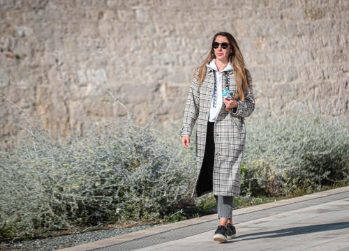 Fotografija 6 - Dame iz đira po gradu pokazale kako kombinirati klasične i trendi komade