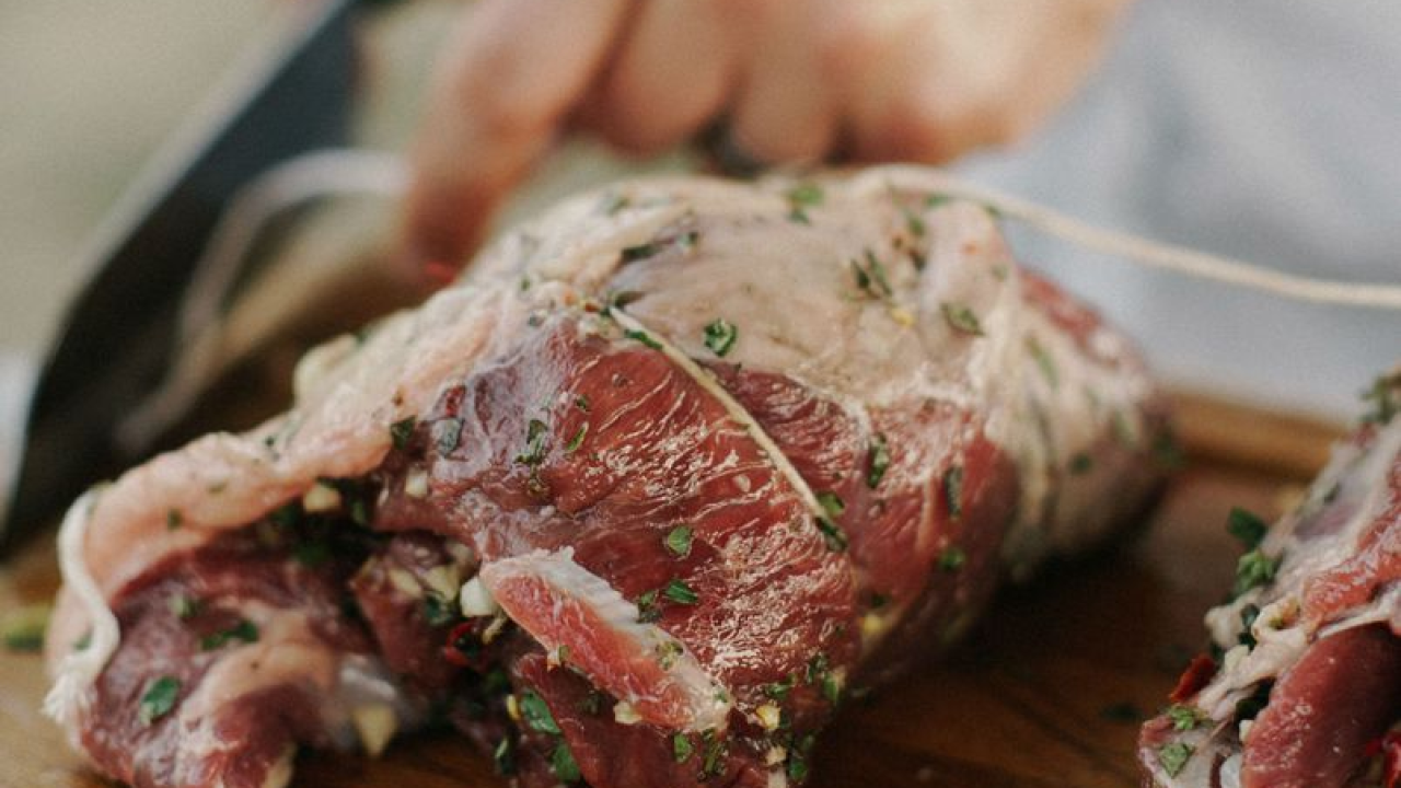 Uz ova 3 'pomoćnika' crveno meso više nikada neće ispasti tvrdo i žilavo