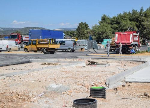 Policija traga za lopovima koji su u Solarisu pokrali desetke tisuća kuna vrijedan građevinski materijal