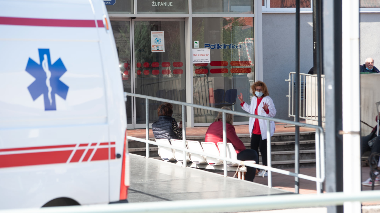 Singapur prestaje plaćati liječenje necijepljenima, što mislite treba li to učiniti i Hrvatska?