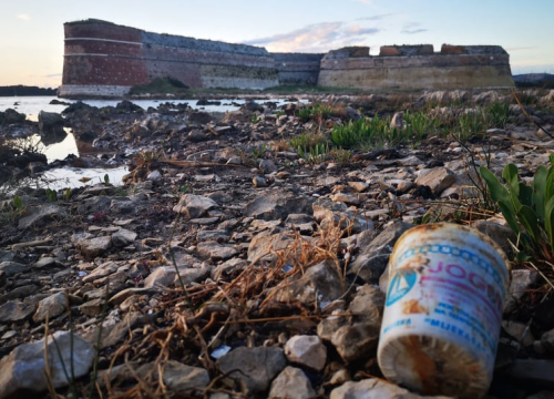 Već 25.000 tona plastike nastale zbog pandemije ušlo u svjetske oceane