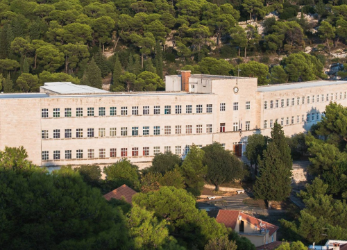 U šibenskim srednjim školama 66 je učenika pozitivno na koronavirus, a 169 ih je u samoizolaciji