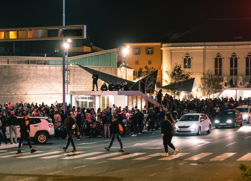 Šibenčani se peti dan zaredom ‘spontano okupili’ na Poljani, ‘spontano’ im se pridružili i bikeri