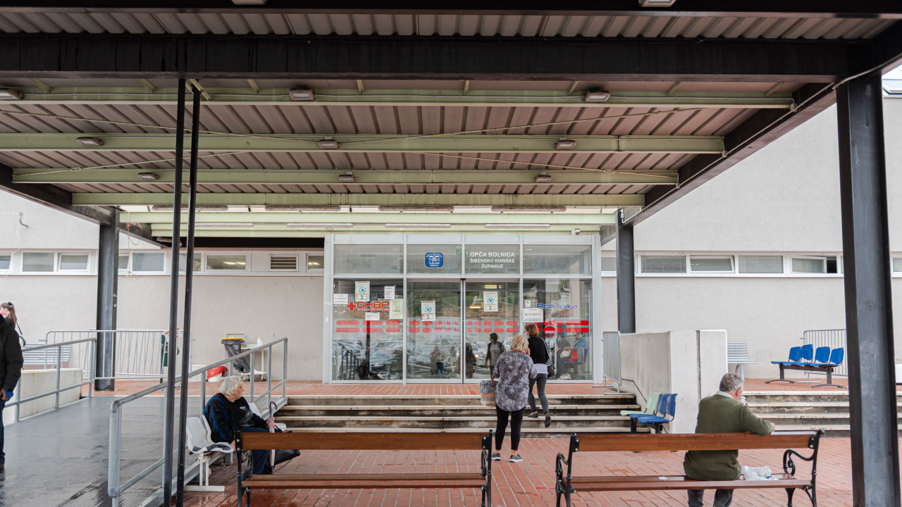 U županiji preko 200 novih slučajeva, skoro pola od toga u Šibeniku: Dvije osobe preminule