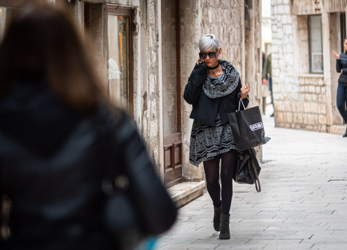 Fotografija 6 - Vladarice modnog đira pokazale da rasturaju hit trendove sezone!