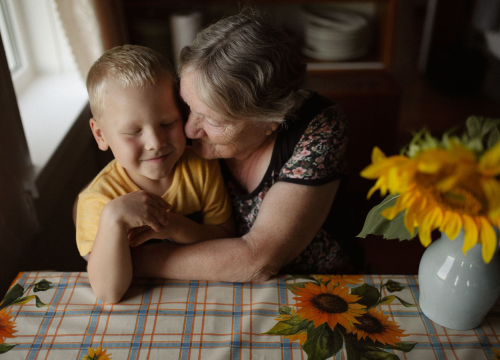 Šibenski Centar za socijalnu skrb ima plemenit cilj: Na našem području malo je udomiteljskih obitelji, to treba promijeniti!
