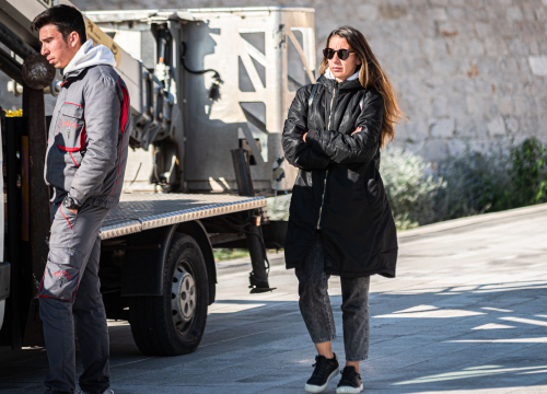 Fotografija 5 - Vladarice modnog đira pokazale kako izgleda modni look za desetku