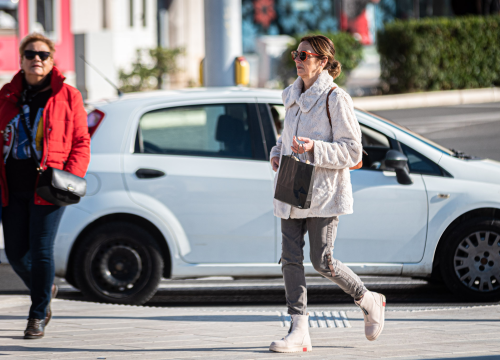 Fotografija 2 - Vladarice modnog đira pokazale kako izgleda modni look za desetku