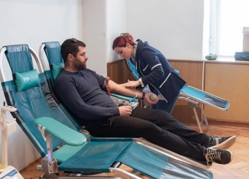 Prosinac je mjesec darivanja! Razmišljajte van okvira i darujte krv, evo raspored za Šibenik i okolicu