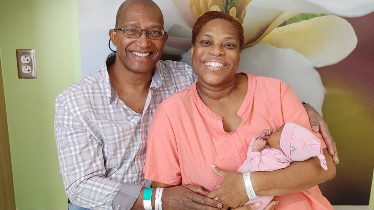 Nakon 13 godina pokušaja, u 50. rodila zdravu bebu: 'Ona je naše čudesno dijete'