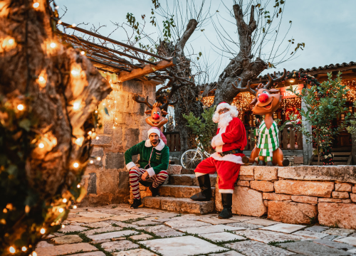Fotografija 18 - Djed Božićnjak čarobno selo preselio u Amadria Park! Dođite na radionice, koncerte, klizanje i božićne delicije!