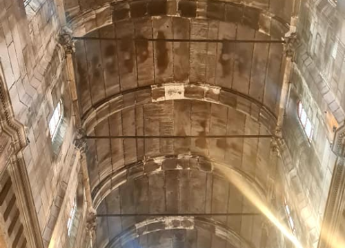 Fotografija 5 - Počinju novi radovi u šibenskoj katedrali, čisti se središnji svod: 'Na velikim svjetskim spomenicima uvijek je neka skela'