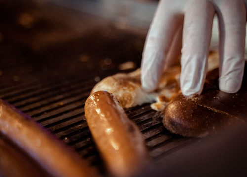 Fotografija 9 - Neno Belan i Fiumensi otvorili Advent u Kninu: Pogledajte atmosferu