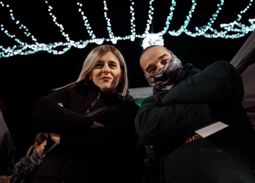 Fotografija 12 - Neno Belan i Fiumensi otvorili Advent u Kninu: Pogledajte atmosferu