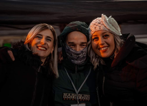 Fotografija 17 - Neno Belan i Fiumensi otvorili Advent u Kninu: Pogledajte atmosferu