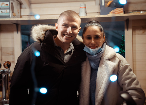 Fotografija 3 - Giuliano i Diktatori zagrijali i rasplesali Kninjane drugog dana Adventa: Pogledajte kako je bilo