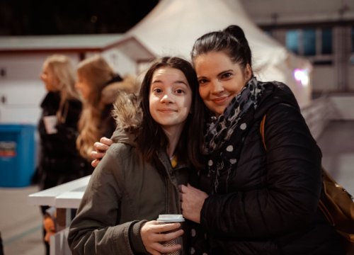 Fotografija 13 - Giuliano i Diktatori zagrijali i rasplesali Kninjane drugog dana Adventa: Pogledajte kako je bilo