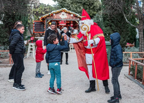 Fotografija 2 - Sveti Nikola u Adventurinom Parkiću razveselio najmlađe Šibenčane