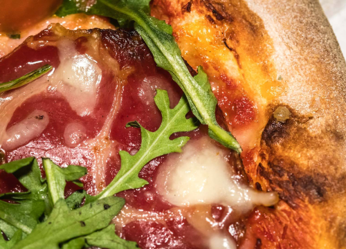 Priča o pizzi: Kako je neugledna pita postala najpopularnija hrana na svijetu