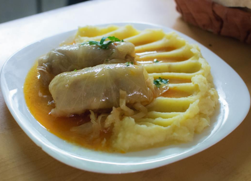 Sarma ili arambašić: Znate li koje su sve razlike između ovih nezaobilaznih zimskih delicija?