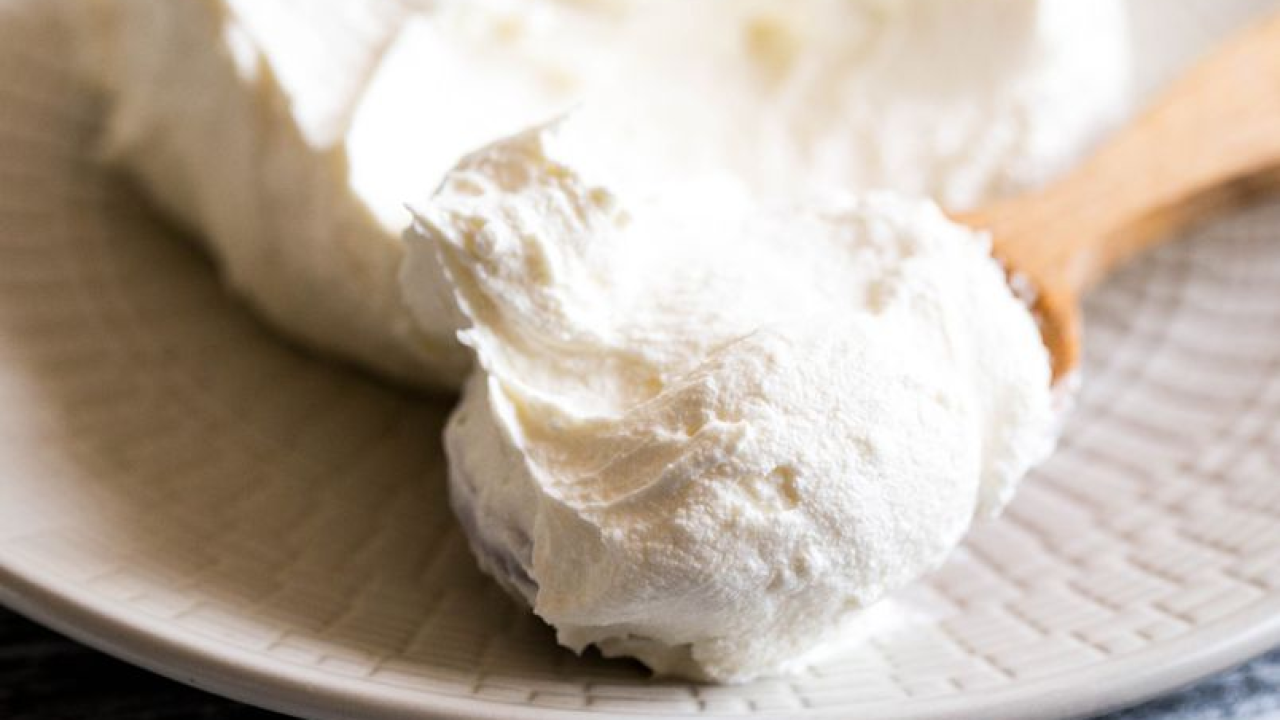 Trik sa svježim sirom koji će poboljšati okus bilo koje pizze ili tjestenine