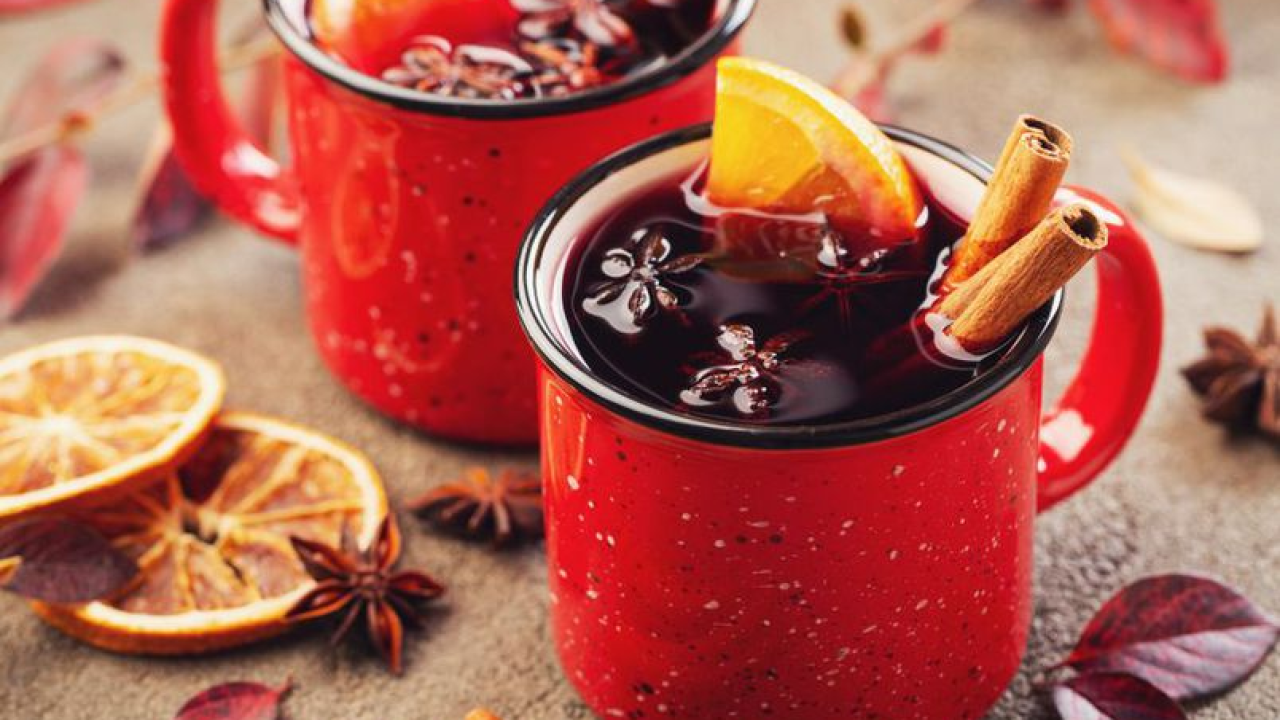 Bolje od kuhanog vina? Recept za glögg, vruće piće kojim se Šveđani griju zimi