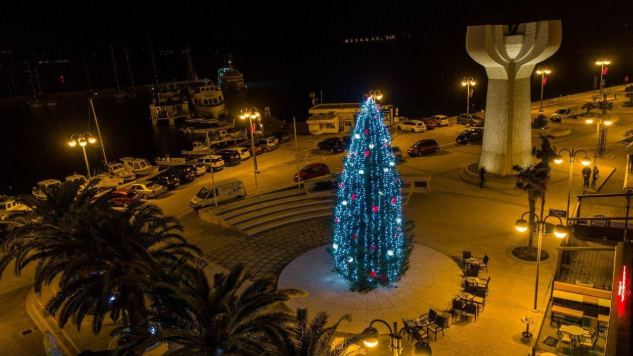 Agenti dobrote blagdansku akciju provode i u Vodicama, evo gdje i kada ostaviti donacije za obitelji