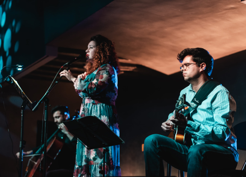 Fotografija 7 - Kantautorica Luce na blagdan sv. Luce razveselila Šibenčane na koncertu u Arsenu