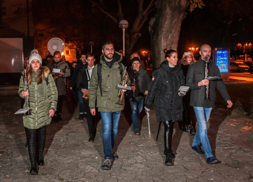 Fotografija 9 - Proslavljena Proslava: 'Božić je tolika radost da žurimo proslaviti ga osam dana unaprijed'