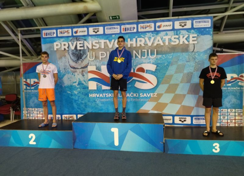 Fotografija 2 - Još 12 medalja za PK Šibenik u Rijeci: Briljirao Toni Slavica, medalje osvojili i Kardum i Srzić