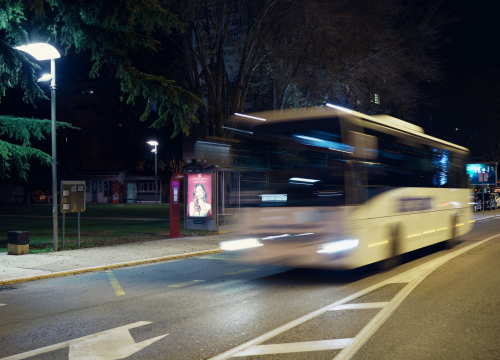 Fotografija 4 - Na Baldekinu postavljen prototip novih autobusnih stajališta