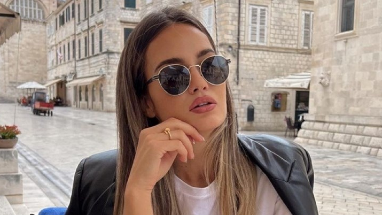 Adriana Ćaleta-Car objavila fotku sa sestrom: 'Sestrinska ljubav je neprocijenjiva'