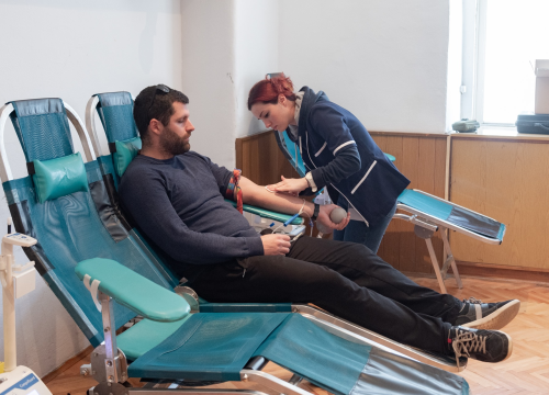 Najbolja novogodišnja odluka: Krvi kronično nedostaje, pogledajte raspored darivanja u Šibeniku, Vodicama i Kninu