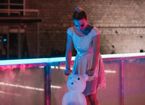 Fotografija 3 - Modna bajka na Vitićevom moru: Šibenčanke klizale u vintage raskošnim haljinama!