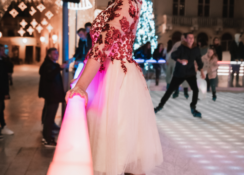 Fotografija 8 - Modna bajka na Vitićevom moru: Šibenčanke klizale u vintage raskošnim haljinama!