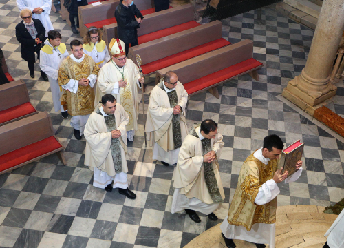 Fotografija 4 - U šibenskoj katedrali svečana misa na blagdan Sveta tri kralja