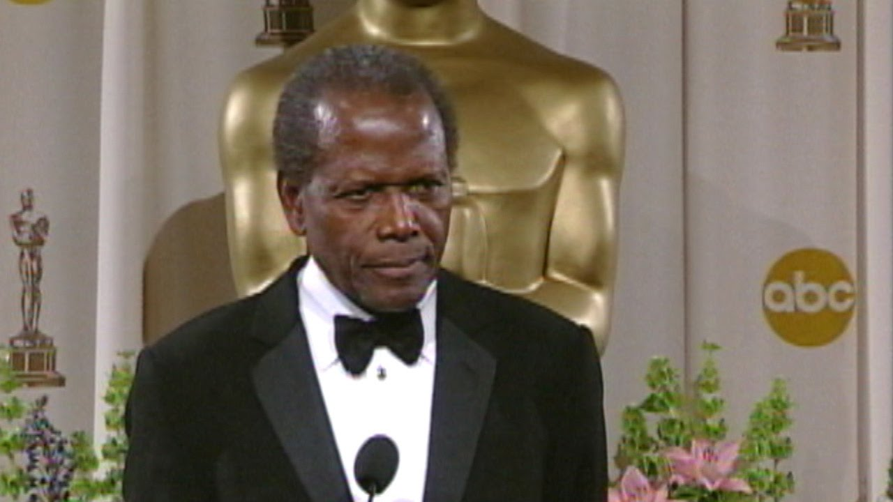 Umro Sidney Poitier, prvi Afroamerikanac dobitnik Oscara za najboljeg glumca