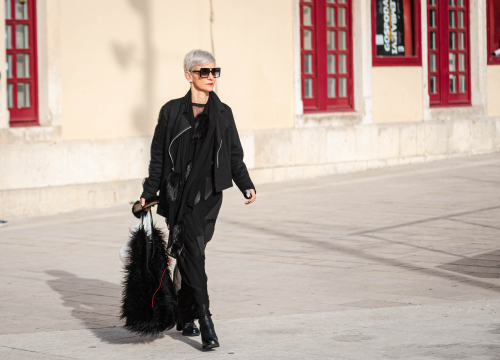 Fotografija 10 - Dame iz Đira po gradu rasturile modnim kombinacijama