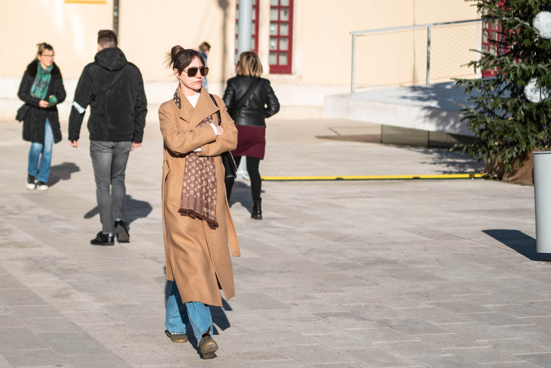 Dame iz Đira po gradu rasturile modnim kombinacijama