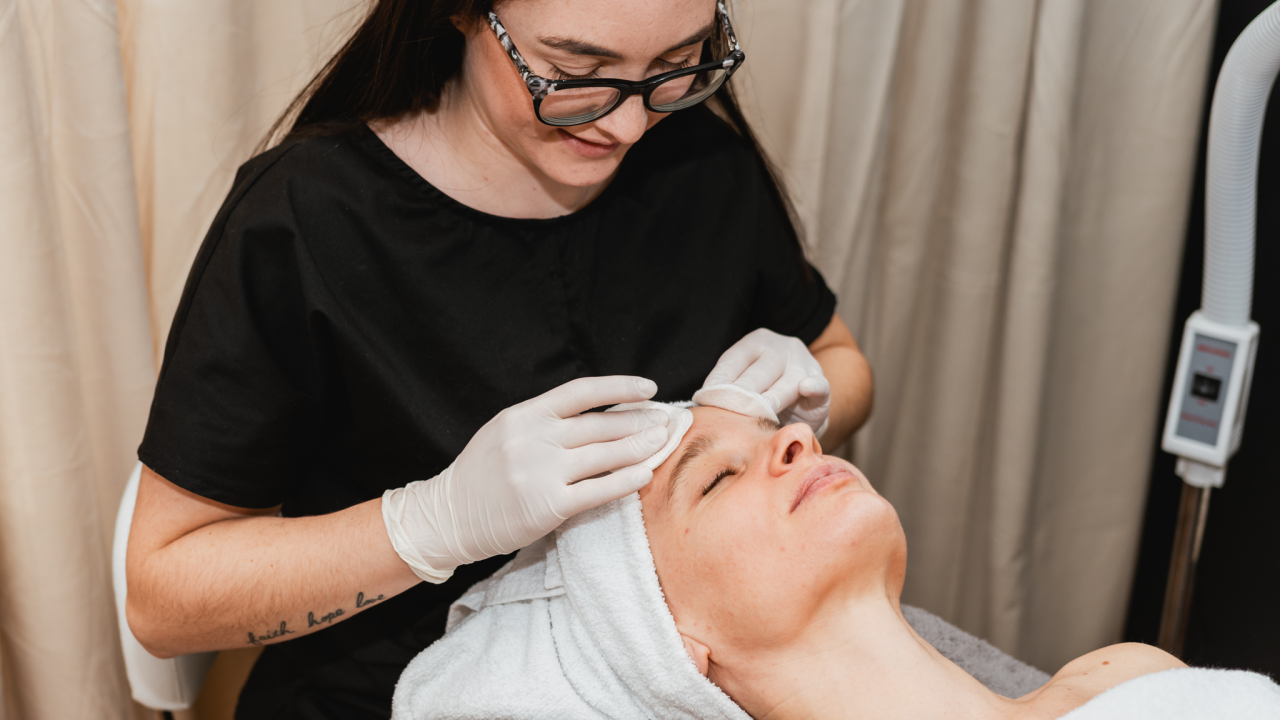 Neka vaše lice zablista uz vrhunske tretmane u Love yourself studiju!