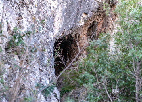 Fotografija 6 - Potražili smo Vilinu pećinu iznad Kvanja: 'Silazi odatle, poginut ćeš!'