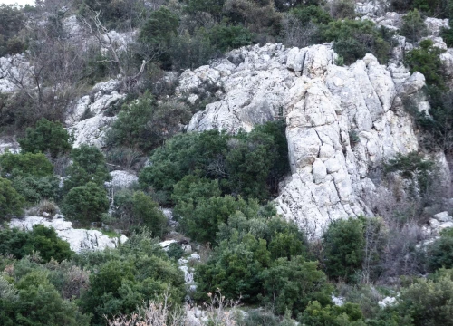 Fotografija 9 - Potražili smo Vilinu pećinu iznad Kvanja: 'Silazi odatle, poginut ćeš!'
