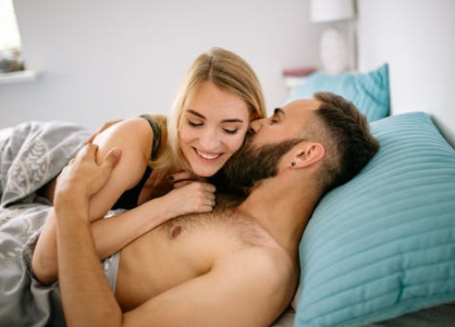 Jednom, dvaput, triput tjedno? Koliko to često rade parovi u dvadesetima, a koliko u tridesetima?