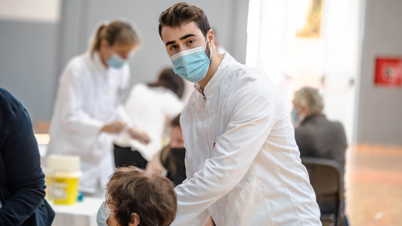 U županiji od 95 testiranih uzoraka 12 pozitivno, na respiratoru 14 osoba