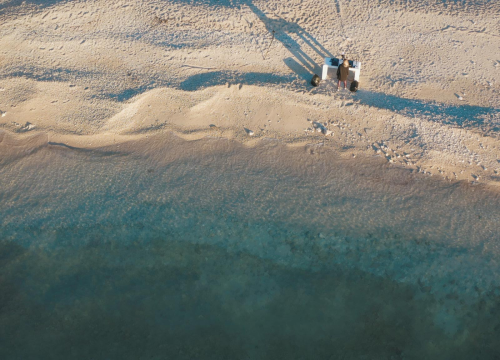 Fotografija 5 - Nora Van Elken snimila set na primoštenskoj plaži, gledat će ga 10 milijuna pratitelja ‘Chill Nationa’