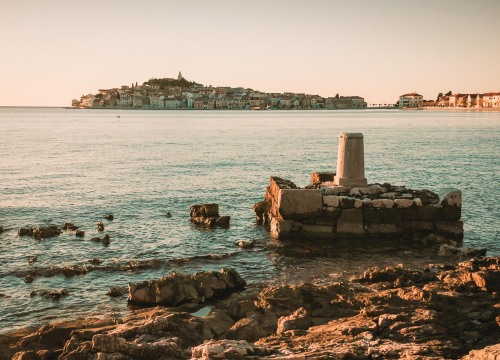 Fotografija 17 - Nora Van Elken snimila set na primoštenskoj plaži, gledat će ga 10 milijuna pratitelja ‘Chill Nationa’